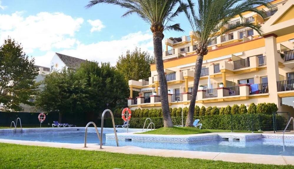 Oleholidays 505 Romana Playa Primera Linea Playa 马尔韦利亚 外观 照片